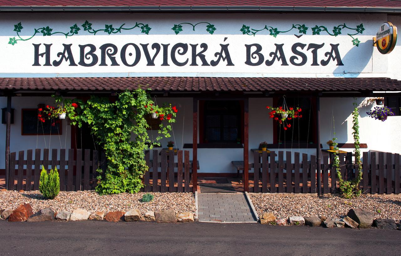 Penzion Habrovicka Basta Ústí nad Labem Buitenkant foto